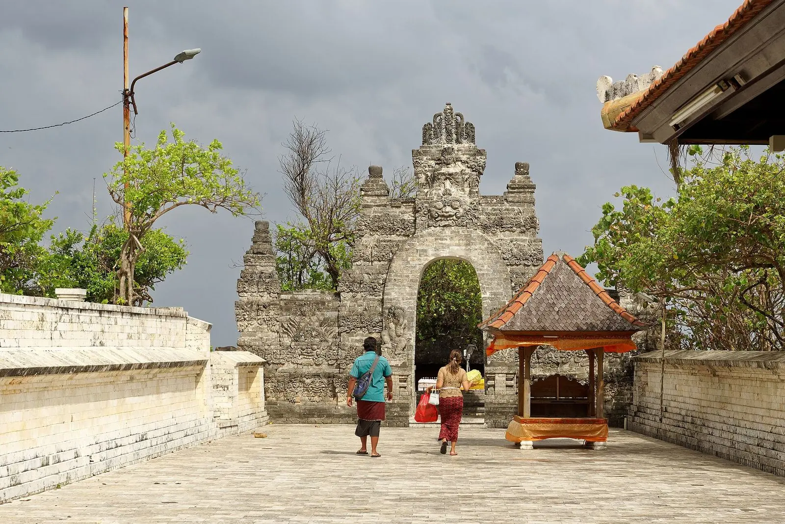 The entrance gate of Uluwatu Temple